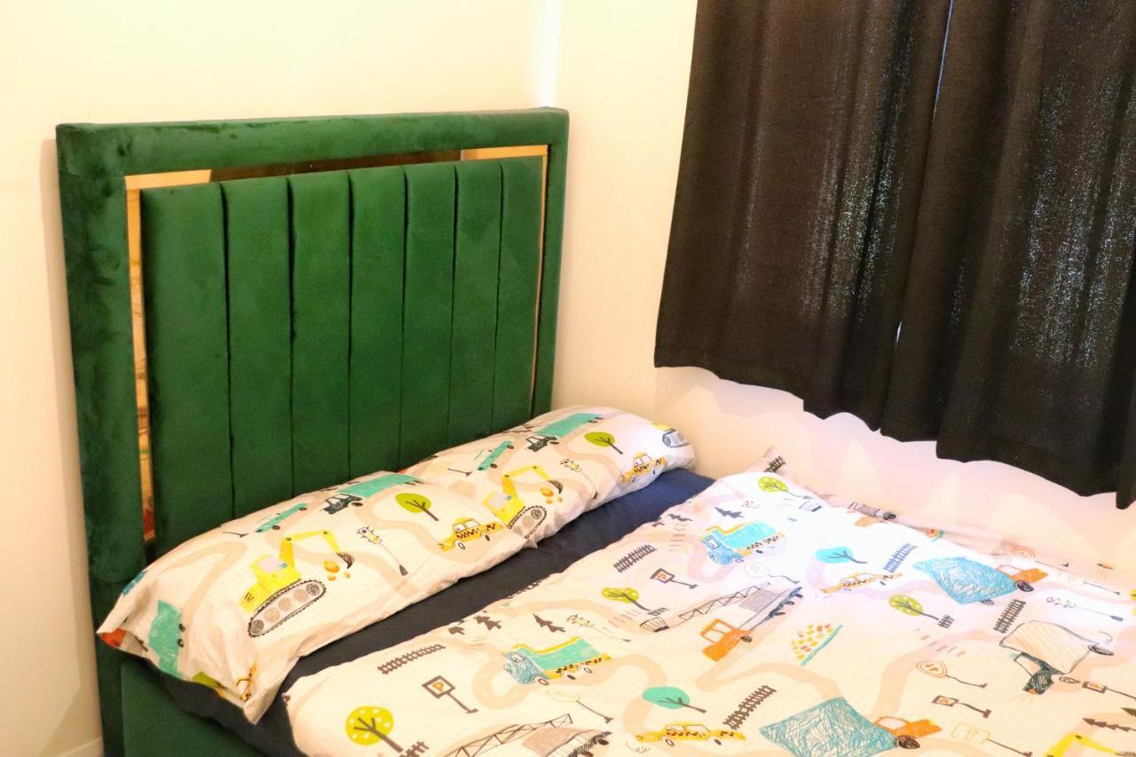Your Perfect Home Away From Home Корк Екстер'єр фото